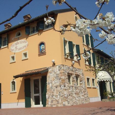 Agriturismo San Francesco Valeggio sul Mincio Exterior photo