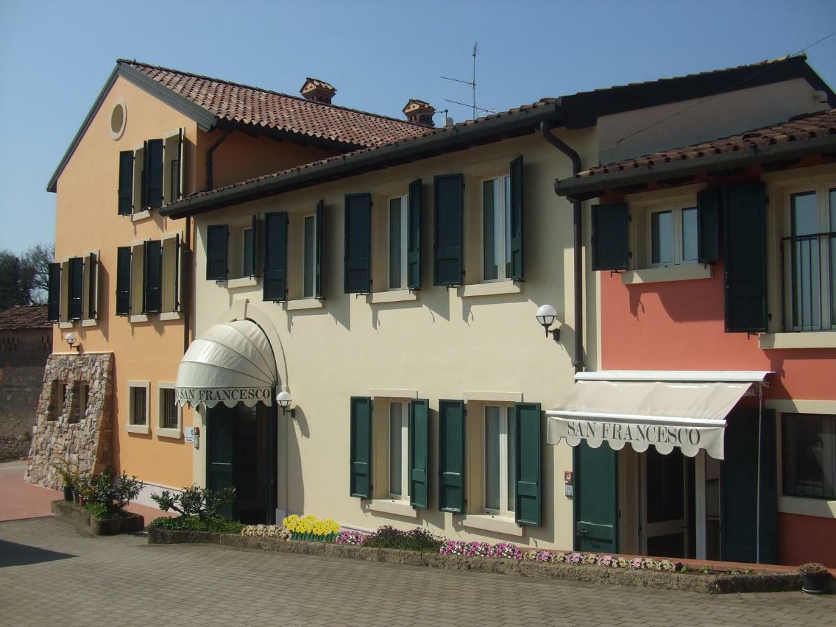 Agriturismo San Francesco Valeggio sul Mincio Exterior photo